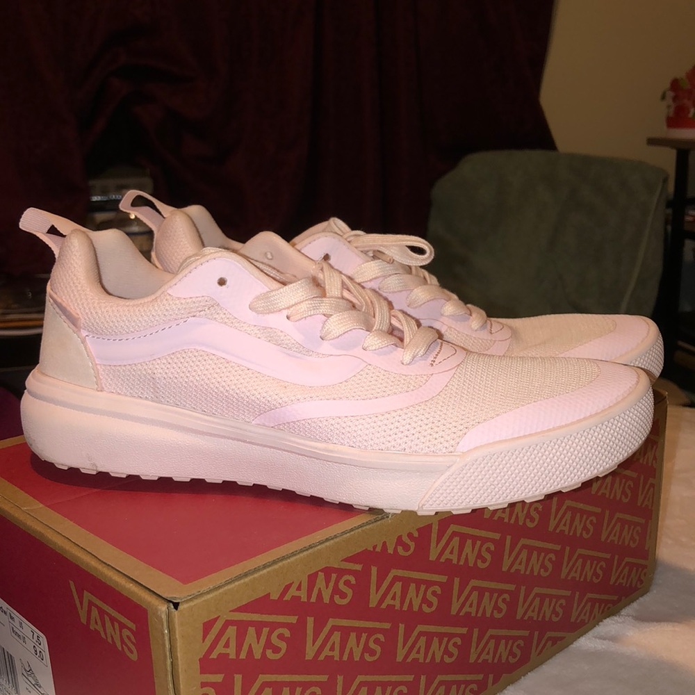 Vans Pink UltraRange ✨💗